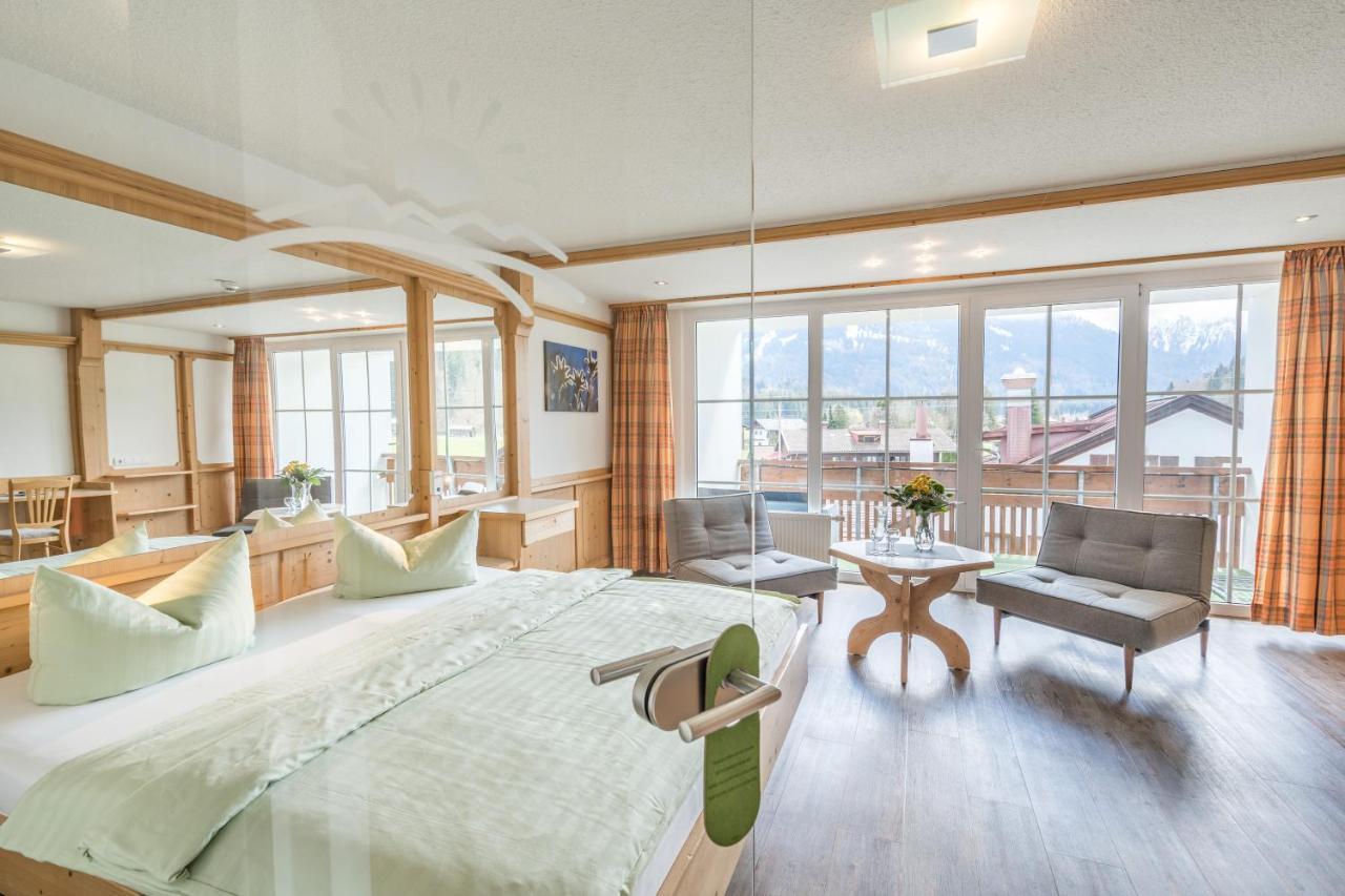 Wohlfuehlhotel Frohsinn Fischen im Allgaeu Esterno foto